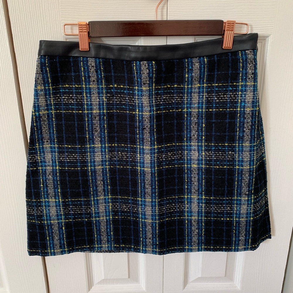 The Limited plaid mini skirt, size 8